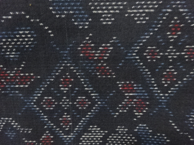 JAPANESE KIMONO / ANTIQUE KIMONO / SILK / DORO OSHIMA TSUMUGI / WOVEN CLASSICAL PATTERN